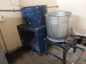 مطلوب عده محل دجاج كامله