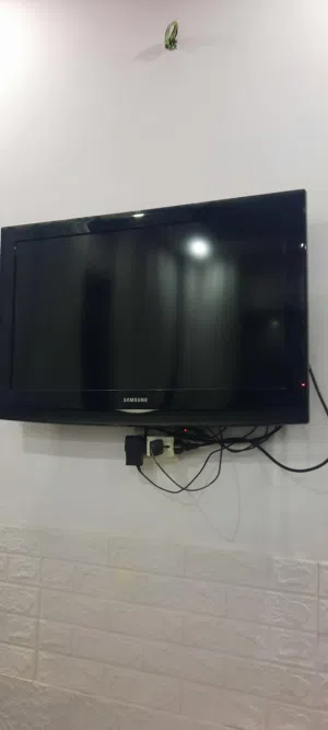 تلفزيون سامسونج lcd 32 inch للبيع
