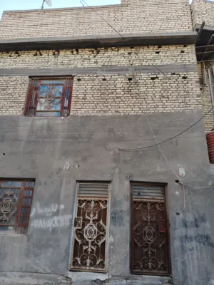 100 m2 4 Bedrooms Apartments for Sale in Basra Tannumah