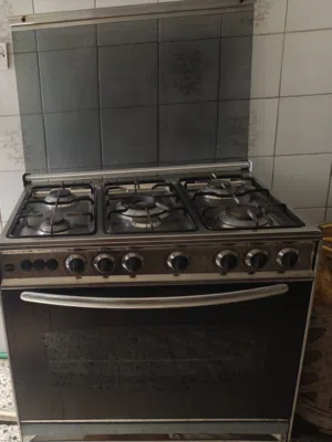 بيع طباخ مع الفرن