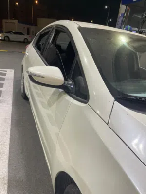 kia cerato 2015