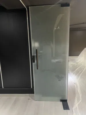 ابواب زجاجية