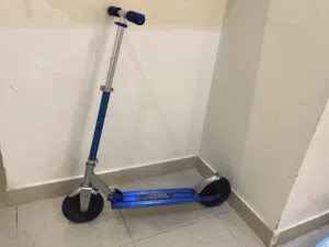 سكوتر كبير للبيع