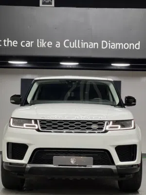 Range Rover Sport HSE 2020 Supercharged  66,000 KM  Excellent Condition  New Tires  Panorama