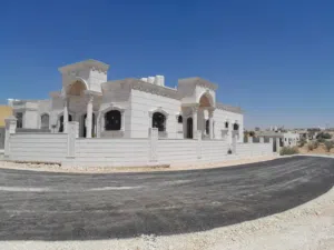260 m2 3 Bedrooms Townhouse for Sale in Amman Jawa