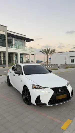 is 350 F sports دفريشن