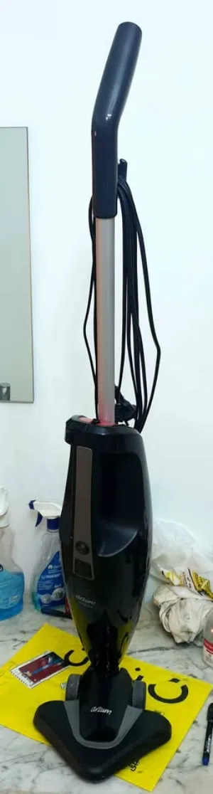 Arzom Vacuum مكنسة كهربائية ماركة ارزوم التركية