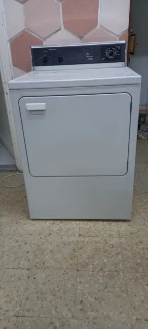 للبيع نشافه ملابس 14ك جنرال الكتريك بحاله ممتازه