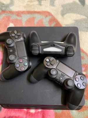 بلايستيشن 4 سلم للبيع