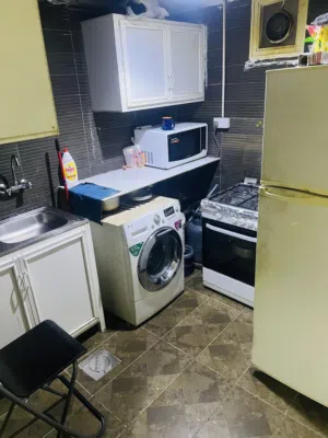 مشاركة سكن عزابي