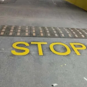 تخطيط مواقف السيارات