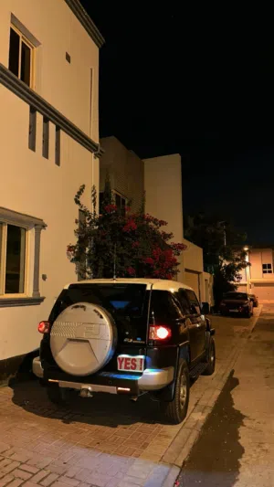 Used Toyota FJ in Manama