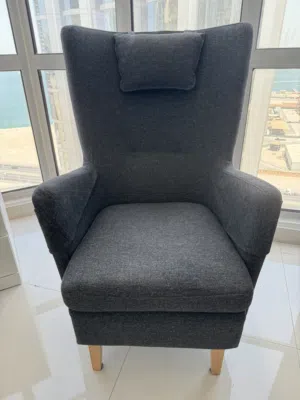 Super comfortable and strong armchair fronm IKEA store