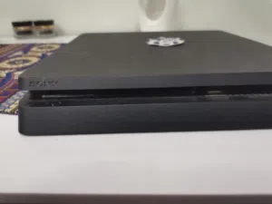 بلاستيشن 4 ون تيرا  وشريط نيد فور سبيد