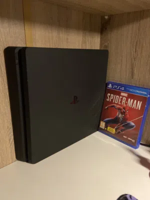 بليستيشن فور