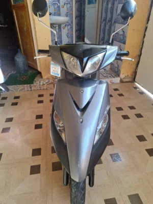 لبيع دراجه ناريه Gtr