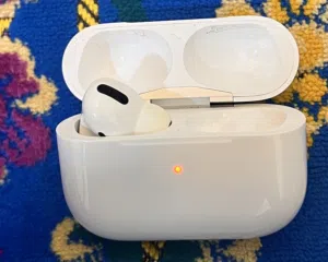 للبيع سماعة ابل AirplPods pro قابل للتفاوض