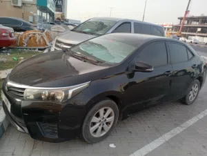 Toyota Corolla SE 2.0 model 2015