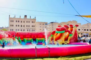 لعبة مائيه سحاسيل وبركة ماء للبيع مستعمله بحالة جيده جدا