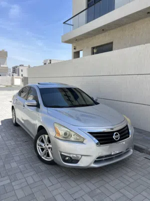 Used Nissan Altima in Ajman