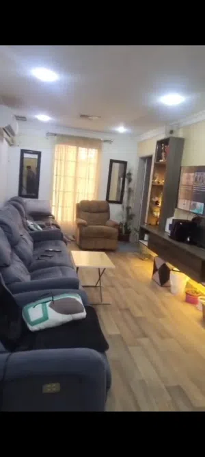 2bkh apartment for rent