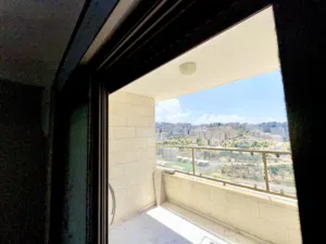 180 m2 3 Bedrooms Apartments for Sale in Ramallah and Al-Bireh Ein Musbah