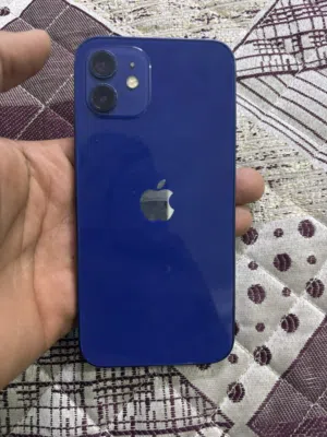 Apple iPhone 12 64 GB in Baghdad