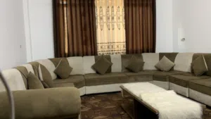 كنب كورنر تفصيل للبيع مستعمل بحالة الجديد