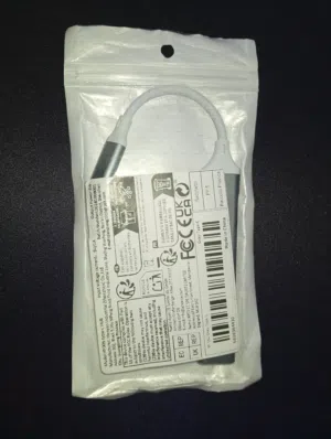 محول من يو اس بي الى تايب سي 4 مداخل