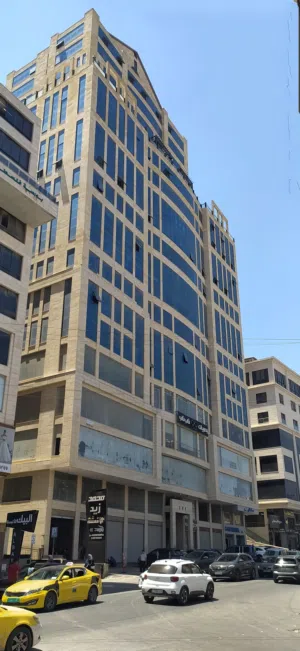 مكتب 100 متر للبيع 5,000 شيكل للمتر كاش او عن طريق البنك