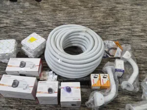 كاميرات مراقبة داخليه وخارجيه