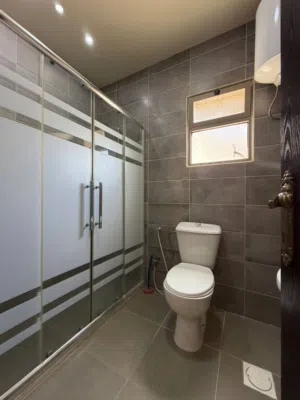 220 m2 4 Bedrooms Apartments for Rent in Irbid Al Rahebat Al Wardiah