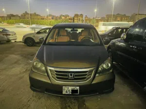 Honda . Odyssey . 2010 . Used3