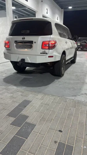 نيسان LE رقم 3 بدون فتحة