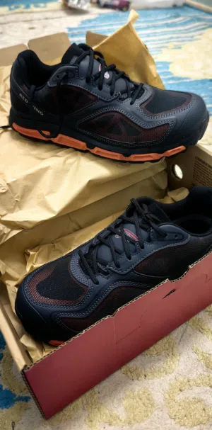 seafty shoes/red wing