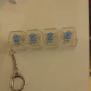 اكسسوارات لي السياره او السيت اب