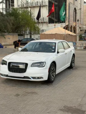 Used Chrysler 300 in Basra
