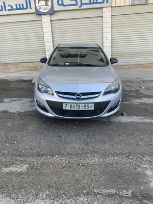 opel-astra-2013