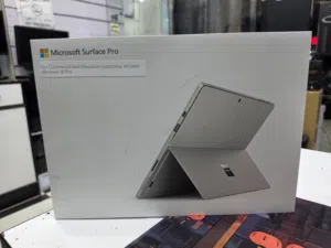 Microsoft surfase pro 6 Ram8gb ssd 256gb with keyboard pen and box use for sale