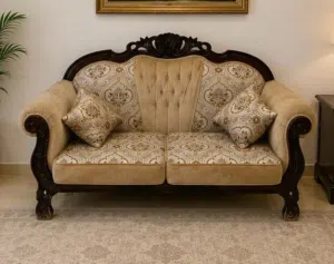طقم كنب منزلي بحاله ممتازه بسعر مغري( اقرأ الوصف)