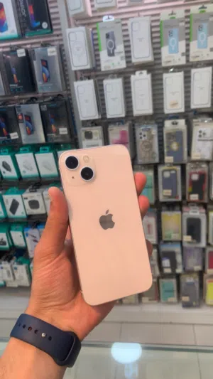 Ip 13 128g used لون ابيض او زهري مكفول الجهاز 14 يوم في حال وجود اي عطل تبديل وترجيع