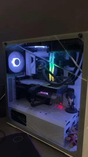 للبيع بي سي جيمنج مستعمل كرت شاشة 3060 معالج i7 الرام 16