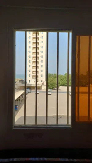 للبيع 4 قطع تفصال