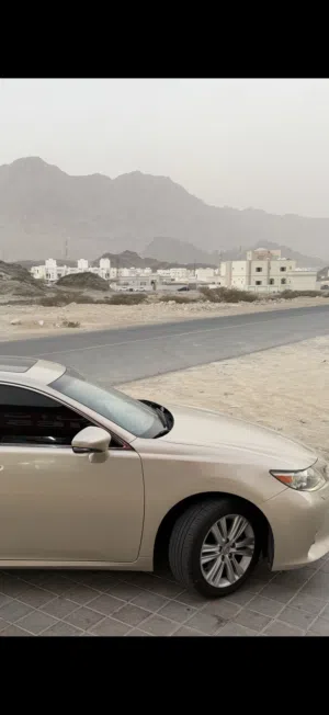 Used Lexus ES in Muscat