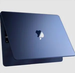 MacBook Air M4 اخو الجديد مع غراضو
