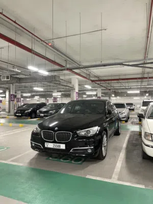 BMW GT 528i  2015