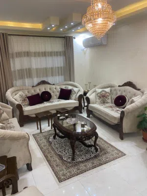 235 m2 3 Bedrooms Townhouse for Sale in Zarqa Al Zarqa Al Jadeedeh