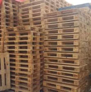 طبليات خشبية نظيفة وصول جديد