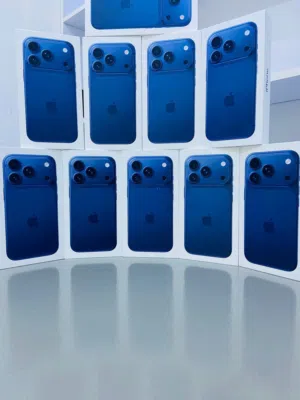 ايفون 17 برو ، ذاكرة 256GB الازرق نسخة الشرق الاوسط جديد ضمان سنة