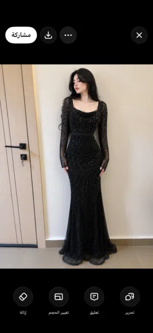 فستان اسود